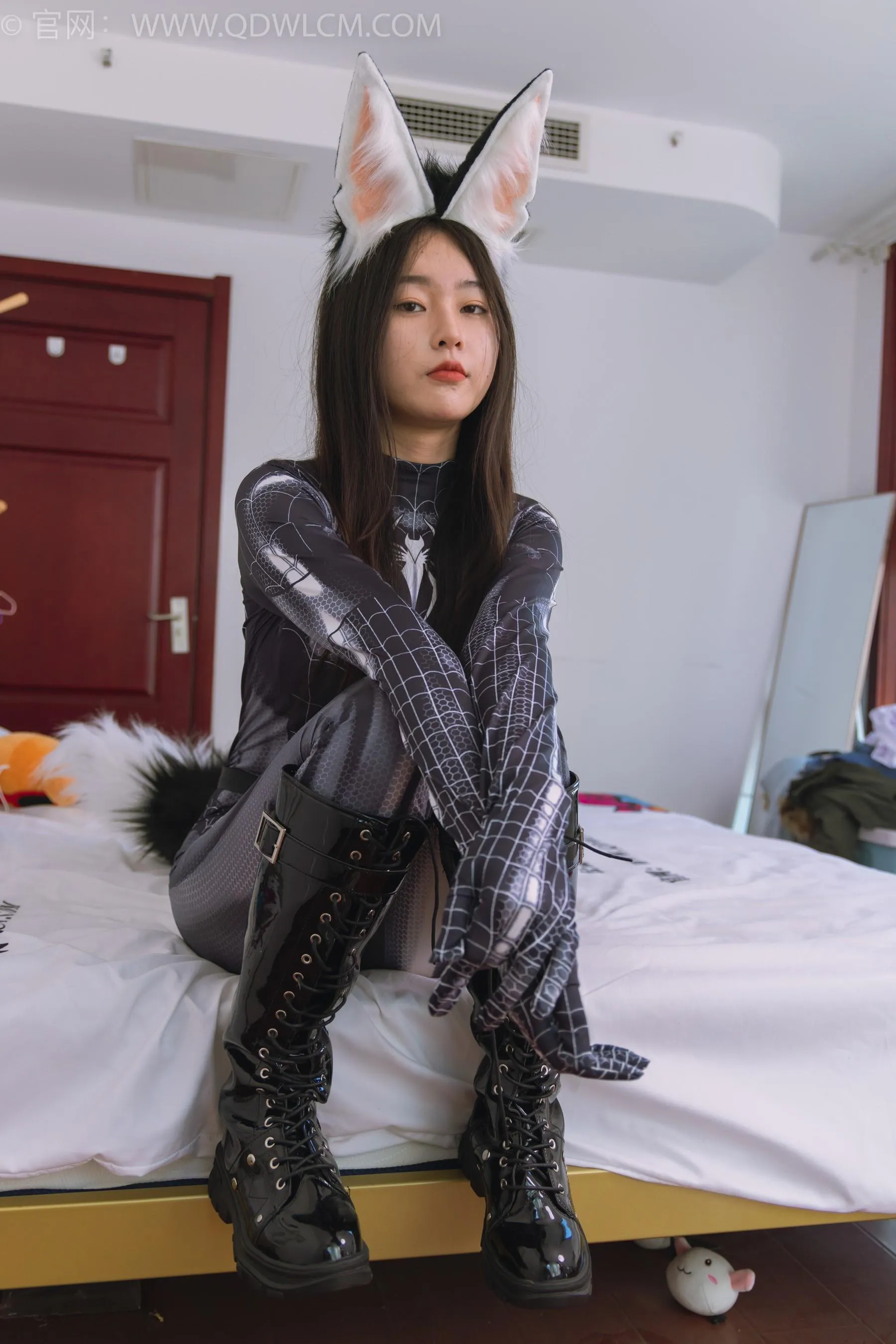 物恋传媒 NO.1554 美兔-超级英雄 [151P]插图9